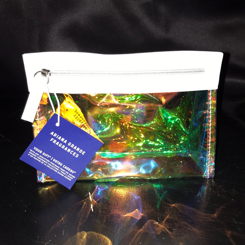 Ariana Grande Fragrances Holographic Zip Bag NWT